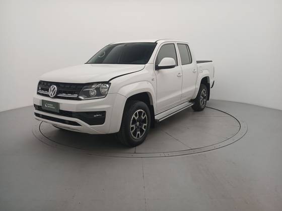 VOLKSWAGEN AMAROK 3.0 V6 TDI DIESEL COMFORTLINE CD 4MOTION AUTOMÁTICO VOLKSWAGEN AMAROK 3.0 V6 TDI DIESEL COMFORTLINE CD 4MOTION AUTOMÁTICO